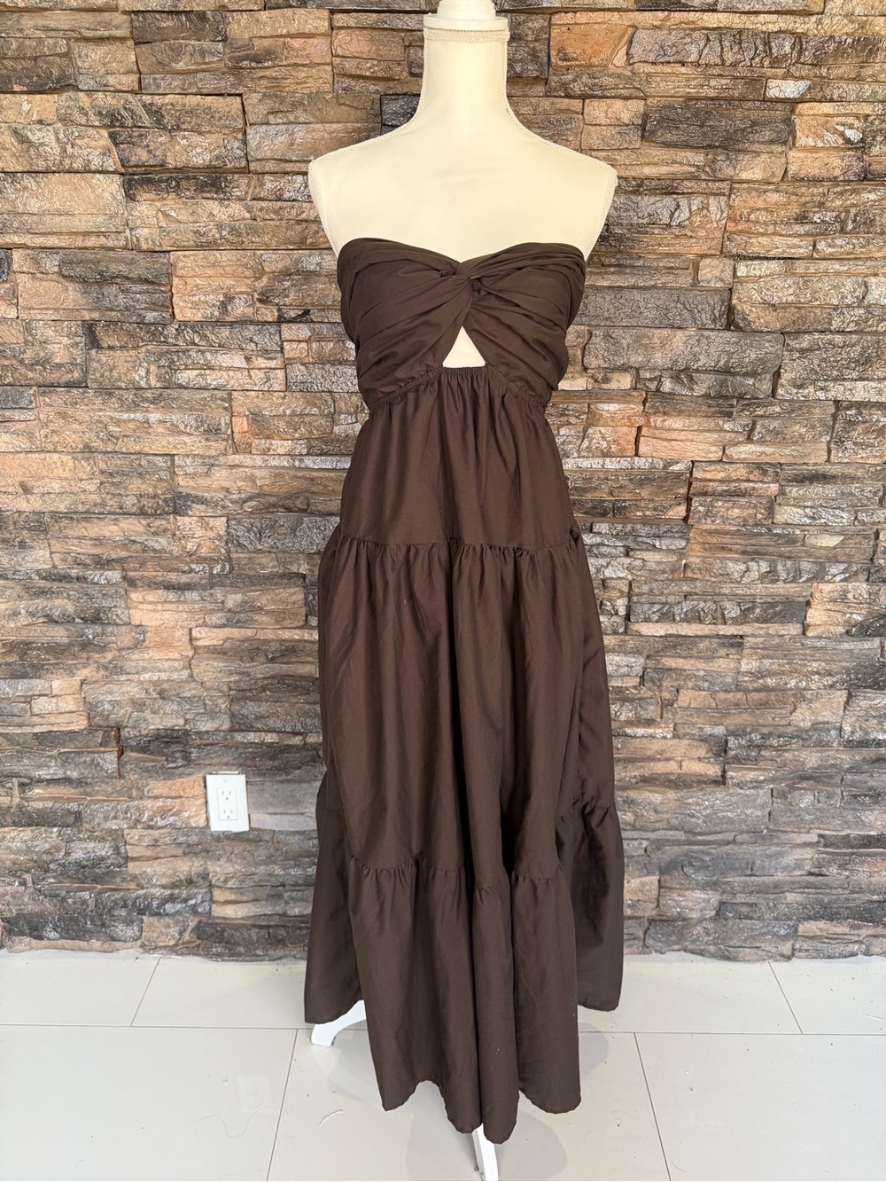Strapless Brown Twist-Front Tiered Maxi Dress - Picture 1 of 10